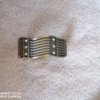 دستبند النگویی