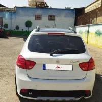 کوییک Rسفید مشکی کارمندی مدل 1401|خودرو سواری و وانت|شیراز, وصال|دیوار