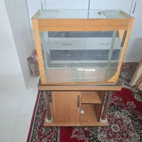 اکواریوم با میز