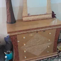 میزآرایش و آینه|تخت و سرویس خواب|اردکان, |دیوار