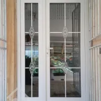 تولید و نصب پنجره پی وی سی UPVC