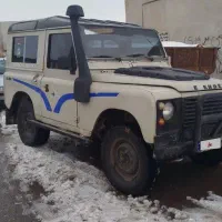 ماشین لندرور