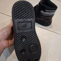 کتونی ساق بلند و کتونی بالنسیاگا جورابی|کیف، کفش، کمربند|پرند, فاز ۶|دیوار