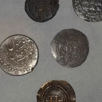 سکه های قدیمی ساسانی قاجاری اسلامی|کلکسیون اشیاء عتیقه|شیراز, لاله|دیوار