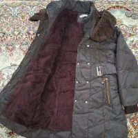 کاپشن و پالتو وبارانی