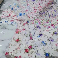 مقنعه (چادرنمازی نیم قد )همراه جوراب نماز