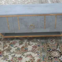 زیر تلویزیون در حد نو