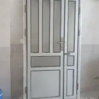 درآلمینیومی واهنی