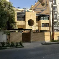 ۱۸۶ متر تجاری راهنمایی باقرخان..