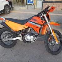 پیشرو گلد انجین روان|موتورسیکلت|اسفراین, |دیوار