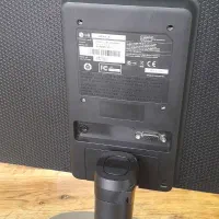 مانیتور الجی تمیز کم کار|قطعات و لوازم جانبی رایانه|مشهد, شهرآرا|دیوار