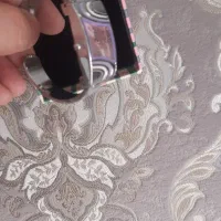 ساعت با جعبه|ساعت|قم, باجک دو|دیوار