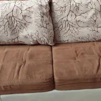 کاناپه راحتی وتخت خواب دونفره|مبلمان خانگی و میز عسلی|قم, شاه احمد قاسم|دیوار