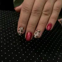 خدمات آموزش ناخن و کاشت و ترمیم ناخن|خدمات آرایشگری و زیبایی|محلات, |دیوار