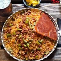 آشپز مجرب هستم طبخ انواع غذاها جهت شرکت و ارگان ها