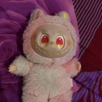 عروسک لبوبو