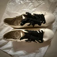 کتونی برشکا اصل|کیف، کفش، کمربند|تهران, تجریش|دیوار