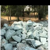 فروش انواع قلوه سنگ رودخانه ای وقلوه سفید|عمده‌فروشی|کرج, محمد آباد|دیوار