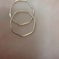 گوشواره حلقه ای نمادار