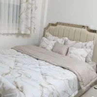 فروش تخت خواب و میز آرایش