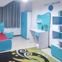 سرویس خواب و کمد و میز تحریر و کتابخانه