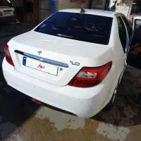 دنا پلاس ۶دنده توربوسقف سانروف