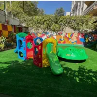 استخدام نیروی خدمات