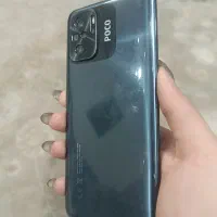 گوشی تمیز پوکو