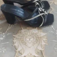 سه جفت صندل