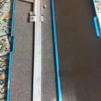 کولیس تمیز و سام با جعبه