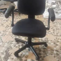 صندلی چرخدار دار