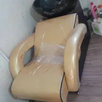 سرشور ، صندلی،اینه وکنسول  آرایشگری،