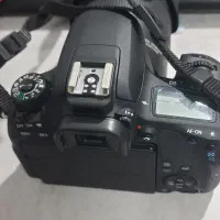 دوربین کانن 77D