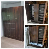 کتابخانه آینه قدی