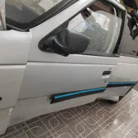 لوازم بدنه درب در پژو 405 نقره‌ای