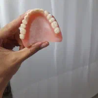 دندان مصنوعی متحرک|خدمات آرایشگری و زیبایی|شهرکرد, |دیوار