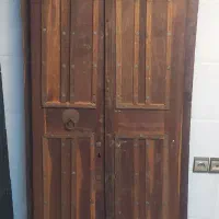 در چوبی قدیمی