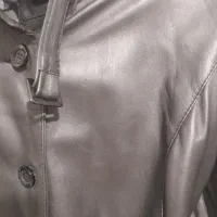 پالتو نوین چرم  سایز ۲x نو و استفاده نشده فوری