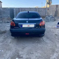 206SD V8 مشکی بدون رنگ