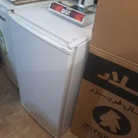پلار ۷ فوت یخچال فریزر کوچک موتورخارجی (۶ ماه کار)|یخچال و فریزر|تهران, جنت‌آباد شمالی|دیوار