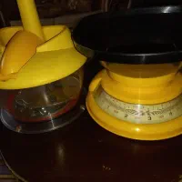 ترازو و رنده دستی