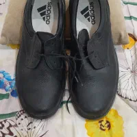 کفش.ایمنی|کیف، کفش، کمربند|کرج, ساسانی (قلمستان)|دیوار