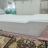 وان حمام فایبرگلاس بسیار تمیز و نو سالم