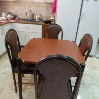 میز چهار نفره با صندلی