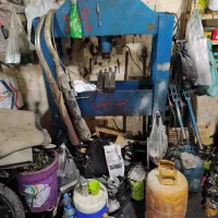 تعمیرگاه موتور (فروش تمامی تجهیزات) و چند موتور|فروشگاه و مغازه|بوشهر, |دیوار