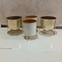 گلدان فلزی