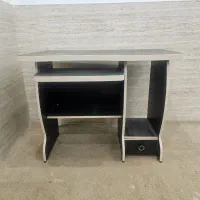 میز کامپیوتر