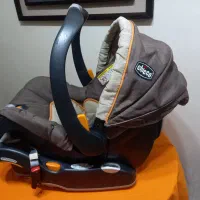 کریر به همراه صندلی ماشین(برند چیکو)