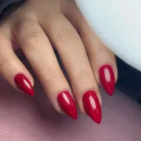 تخفیف ویژه خدمات ناخن فقط پنج نفر اول۳۰۰