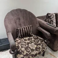 مبل راحتی تمیز و در حد نو